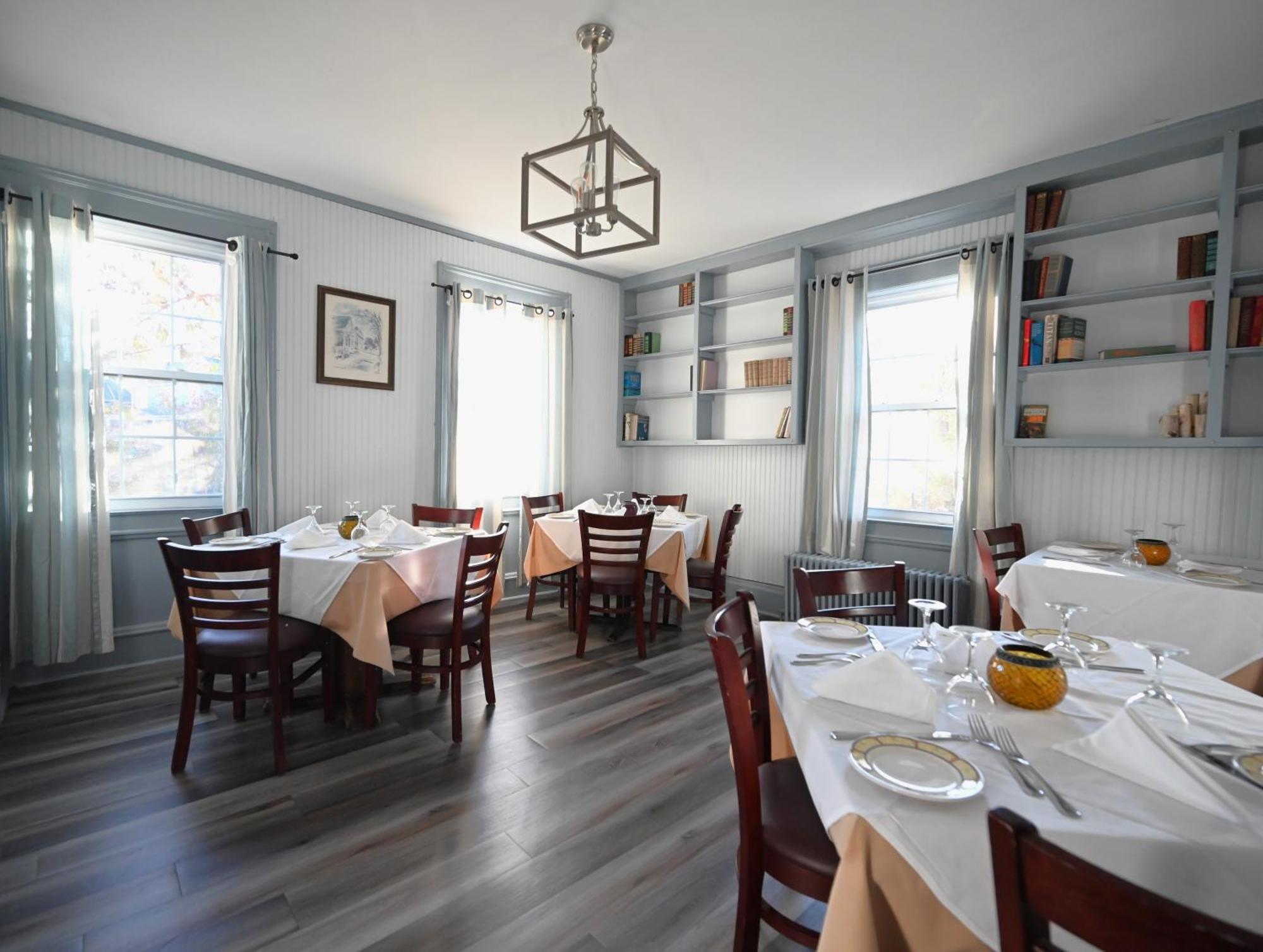 La Perla Restaurant & Country Inn Averill Park المظهر الخارجي الصورة