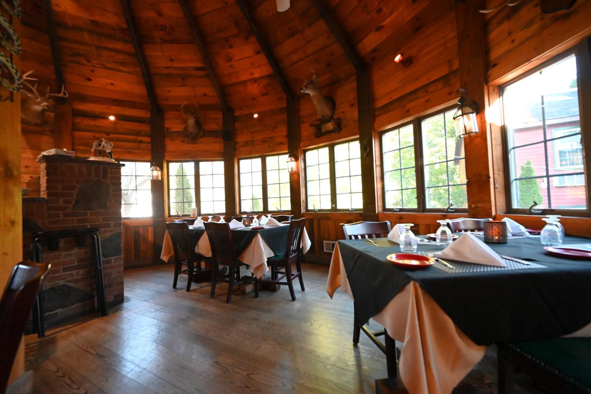 La Perla Restaurant & Country Inn Averill Park المظهر الخارجي الصورة